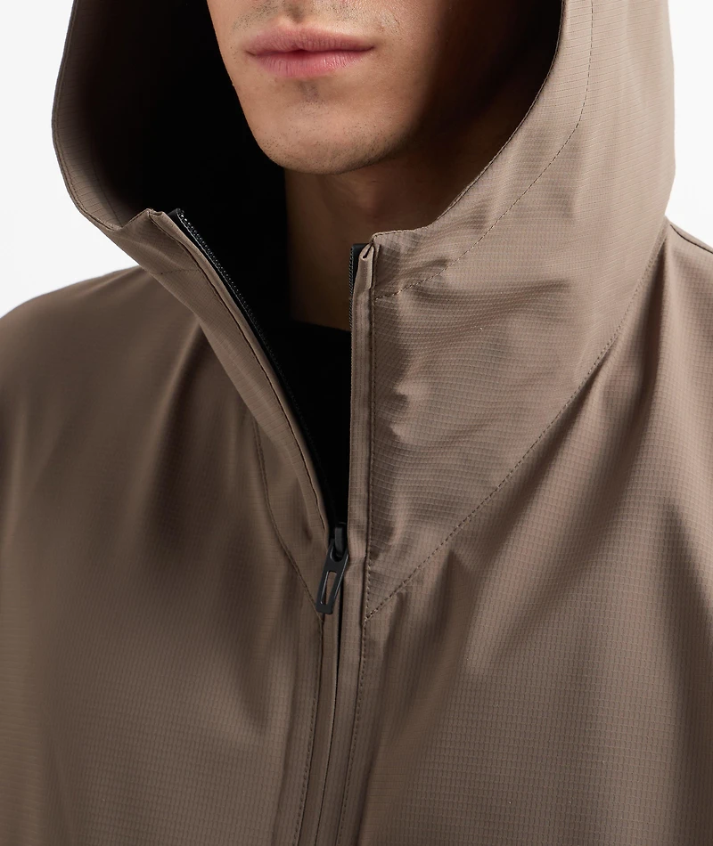 Travel Essentials Water-Repellent Hooded Blouson