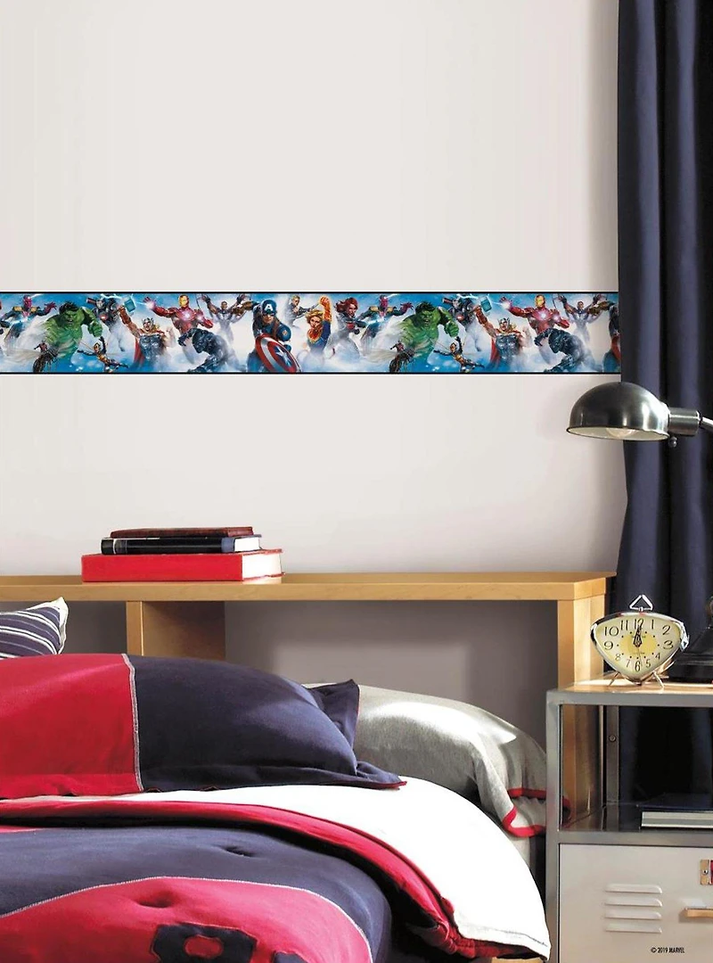 Marvel Avengers Peel and Stick Border
