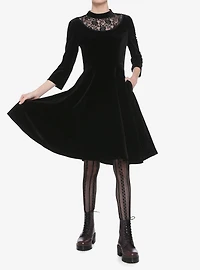 Lace Neck Velvet Long-Sleeve Dress