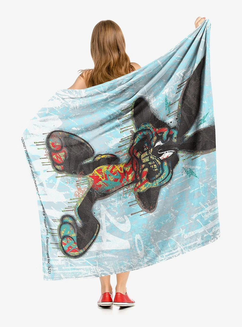 Looney Tunes Crazy Bugs Throw Blanket
