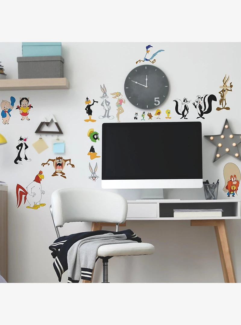 Looney Toons Wall Decals Peel & Stick