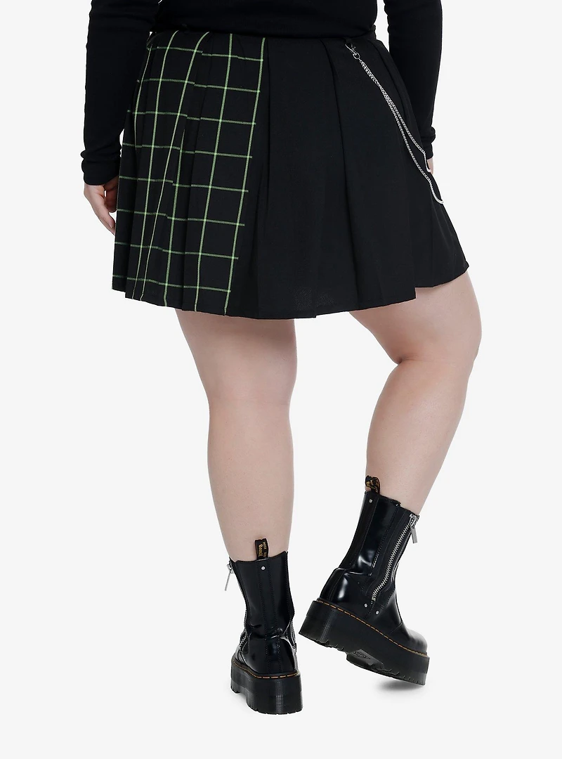 Social Collision Black & Green Grid Split Chain Skirt Plus Size