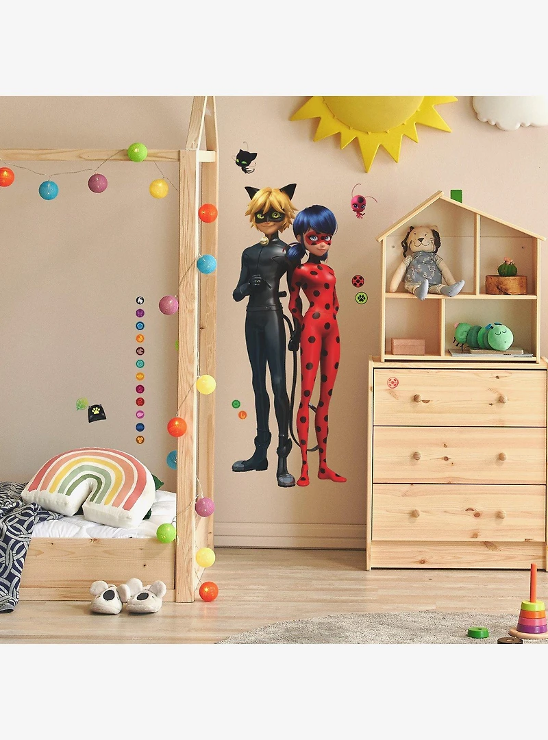 Miraculous: Tales Of Ladybug And Cat Noir Giant Peel & Stick Wall Decals
