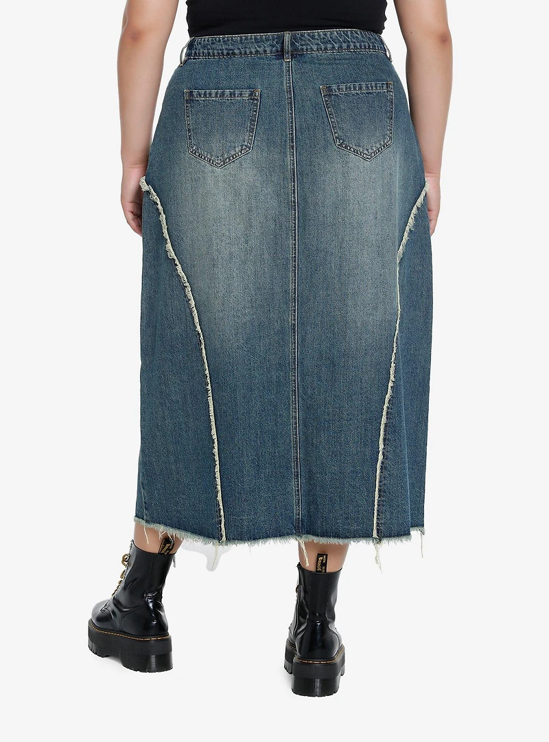 Social Collision Frayed Star Denim Maxi Skirt Plus