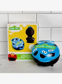 Uncanny Brands Sesame Street Cookie Monster Mini Waffle Maker