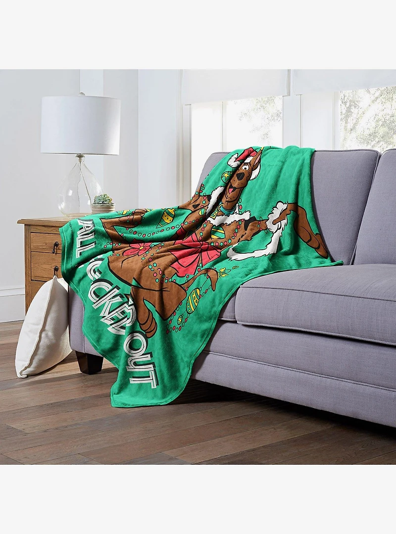 Scooby-Doo! All Decked Out Silk Touch Throw Blanket