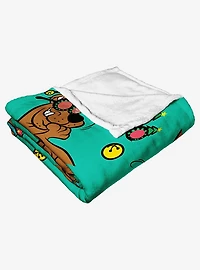 Scooby-Doo! Merry Silk Touch Throw Blanket