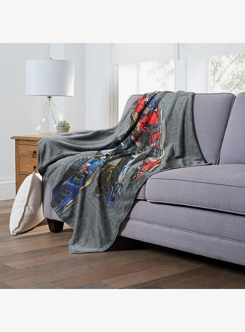 Transformers: Rise Of The Beasts Optimus Prime Silk Touch Throw