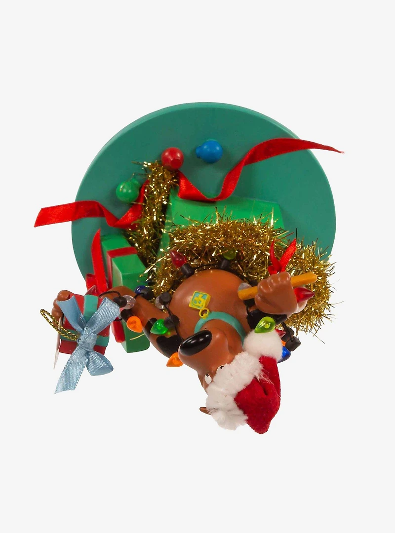 Scooby-Doo! in Present Foam Mache Figure