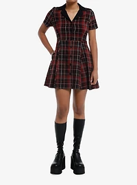 Social Collision Black & Red Plaid Collar Dress