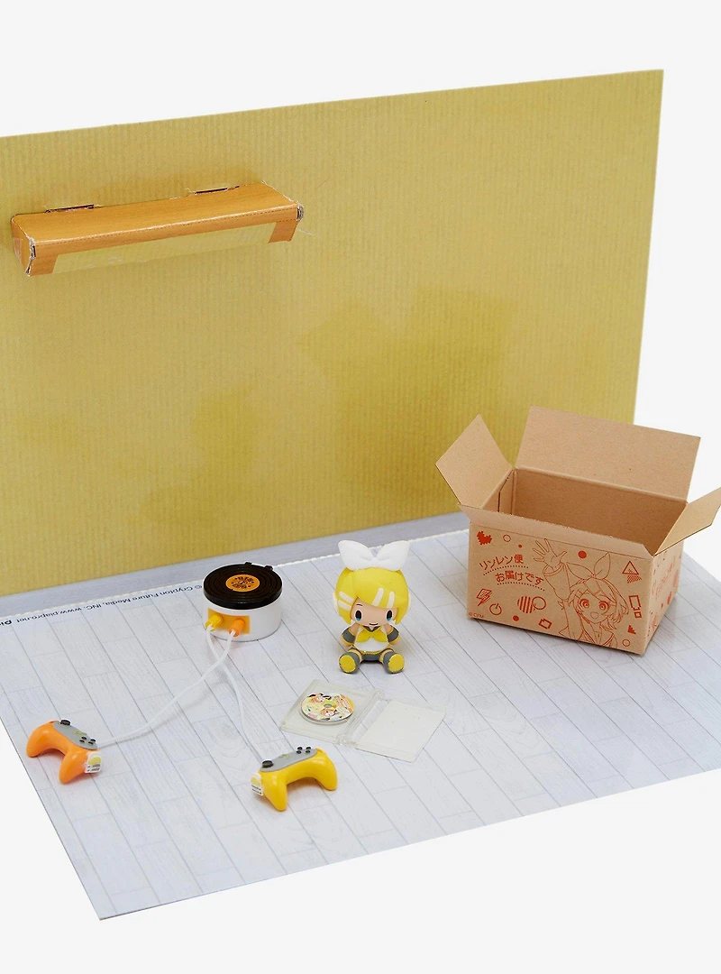 Re-Ment Hatsune Miku Rin & Len Room Blind Box Figure