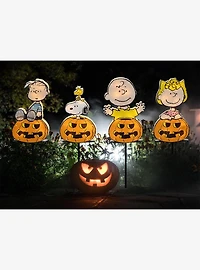 Peanuts Great Pumpkin Gang PreLit Pathway Markers