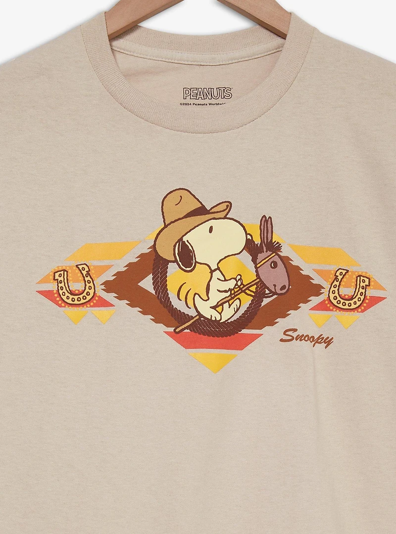 Peanuts Snoopy Cowboy Western Pattern Women's Cropped T-Shirt