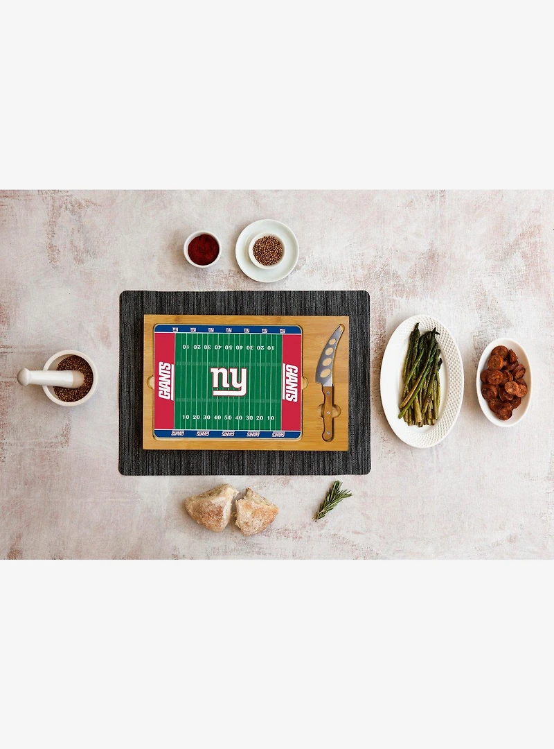 NFL New York Giants Football Field Glass Top Cutting Board & Knife