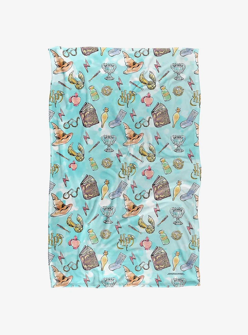 Harry Potter Water Color Pattern 36x58" Throw Blanket