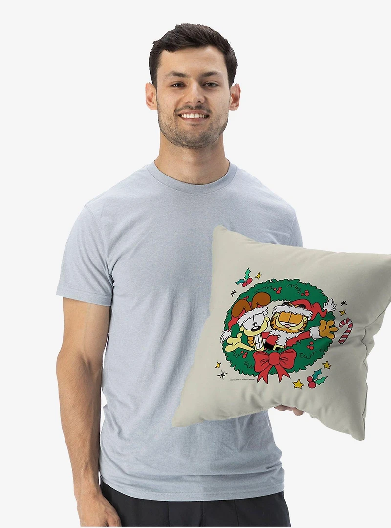Garfield Garf Odie Wreath Throw Pillow