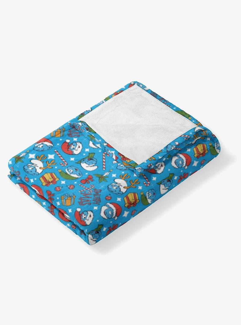 The Smurfs Smurfy Christmas 40x50" Silk Touch Throw Blanket