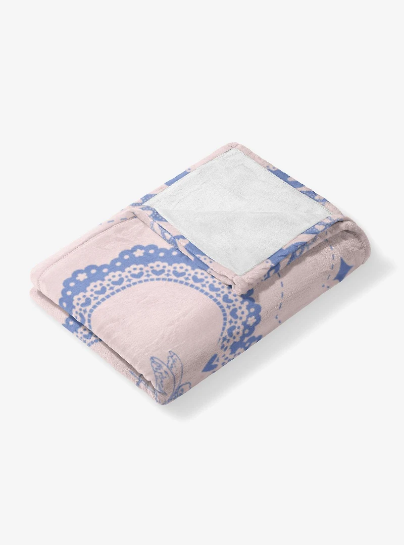 Vintage Hearts 60x80" Silk Touch Throw Blanket