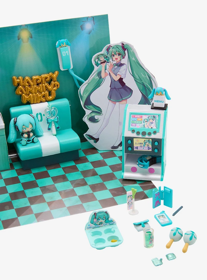 Re-Ment Hatsune Miku Karaoke Blind Box Figure Set