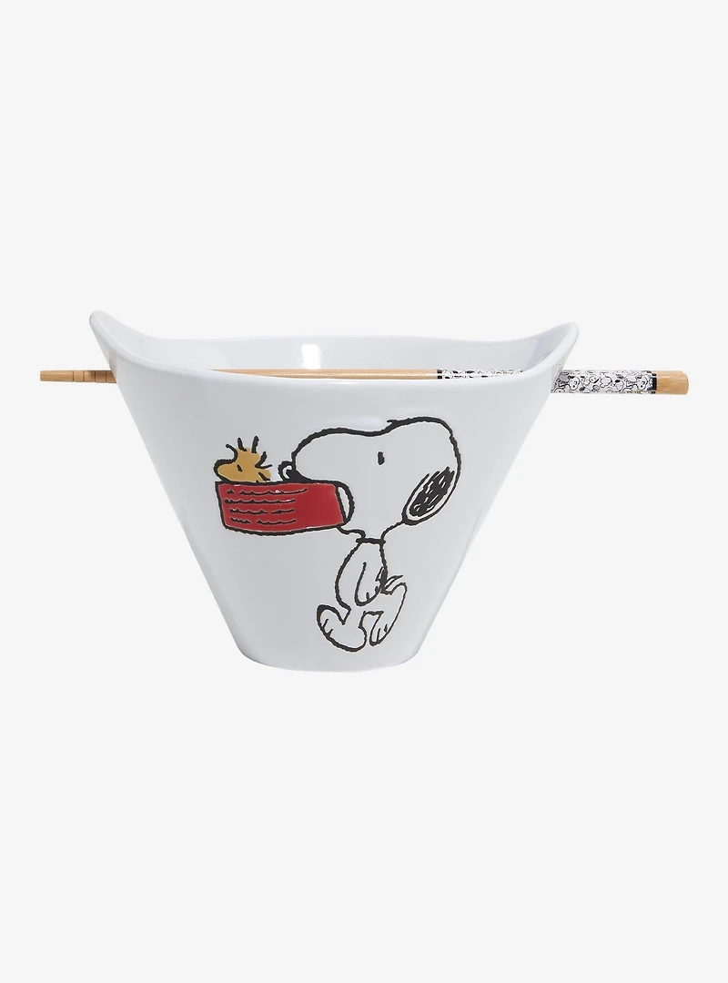 Peanuts Snoopy & Woodstock Wax Resist Ramen Bowl with Chopsticks