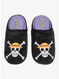 One Piece Straw Hat Crew Jolly Roger Men's Dorm Slippers — BoxLunch Exclusive