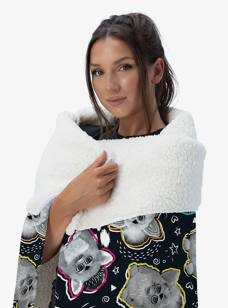 Furby Retro Furby Pattern Silk Touch Throw Blanket