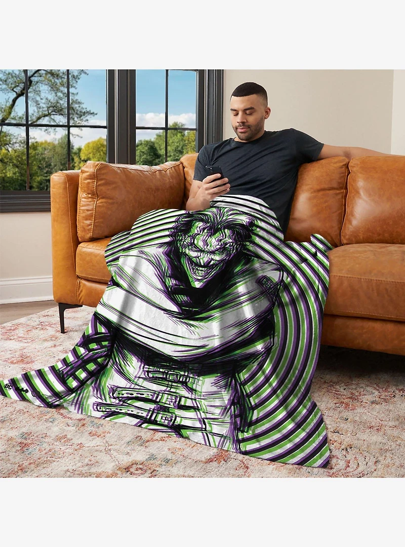 DC Comics Laughing Man 50x60" Silk Touch Throw Blanket