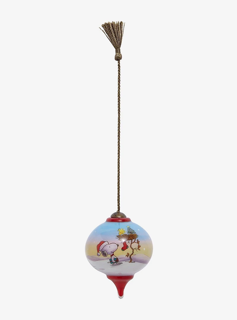 Hallmark Peanuts Ne'Qwa Snoopy & Woodstock Holiday Ornament