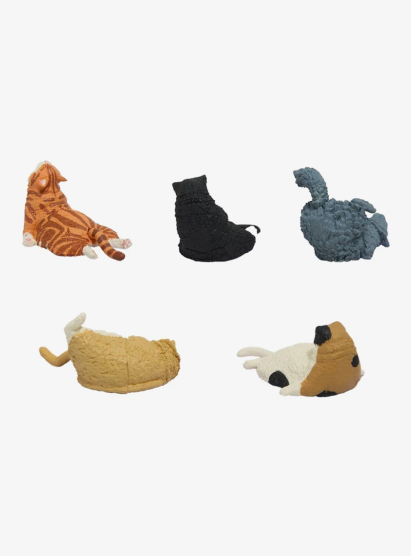 BCmini Sleeping Cats Blind Box Figure