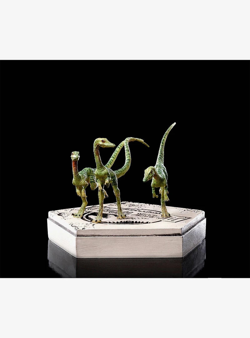 Jurassic World Icons Compsognathus Statue