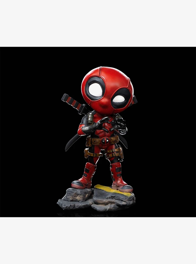 Marvel Deadpool MiniCo Statue