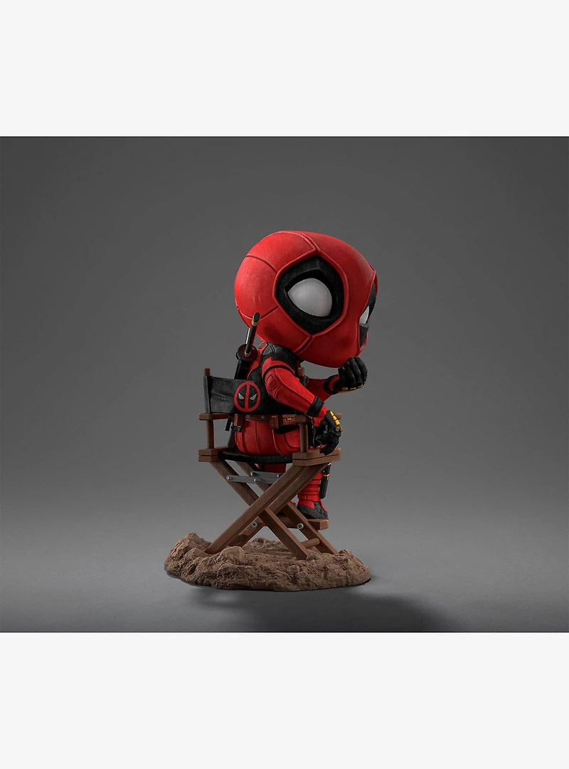 Marvel Deadpool 3 Deadpool MiniCo Statue