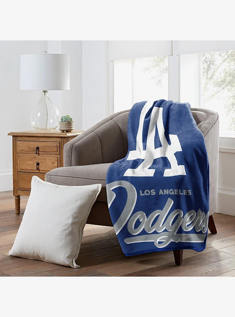 MLB Los Angeles Dodgers Signature Raschel Throw Blanket