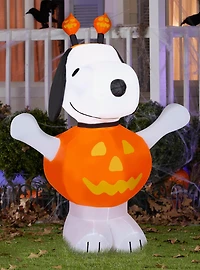 Peanuts Snoopy in Pumpkin Outfit Airblown