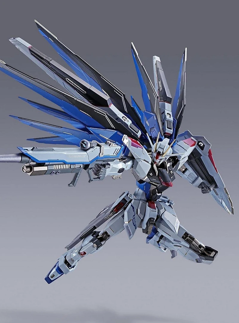 Bandai Namco Mobile Suit Gundam SEED Metal Build Freedom Concept 2 Figure