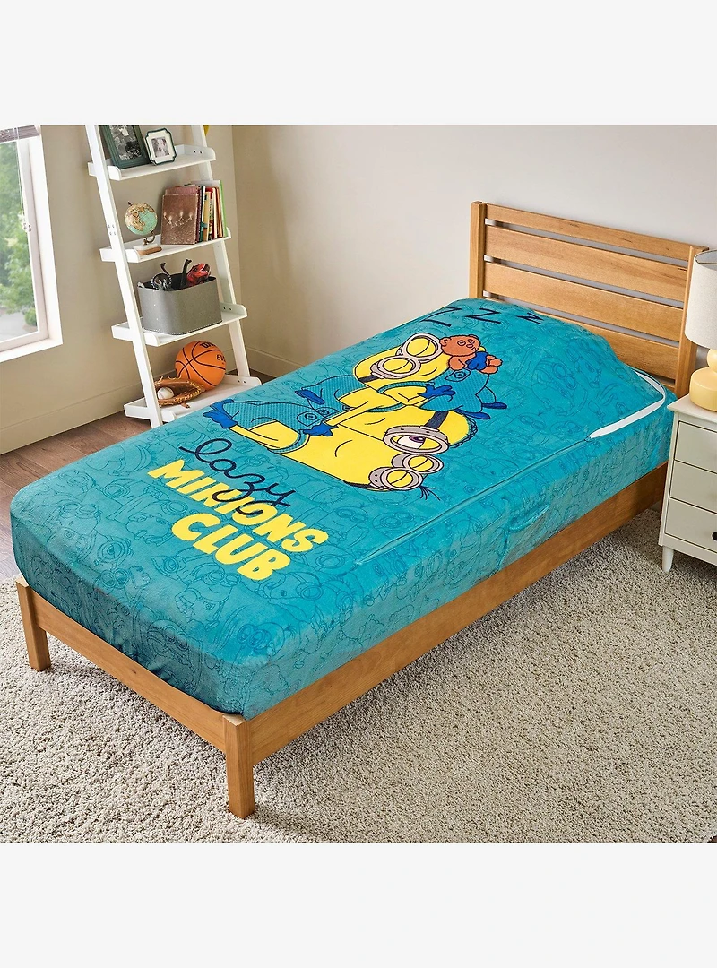 Despicable Me Minions ZippySack Twin Size Blanket