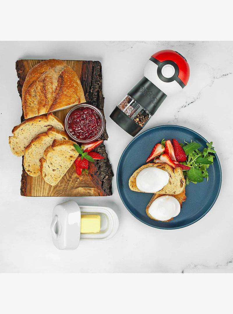 Pokémon Poké Ball Salt & Pepper Grinder