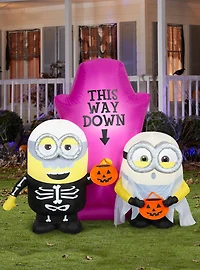 Minions Halloween Scene Airblown Inflatable