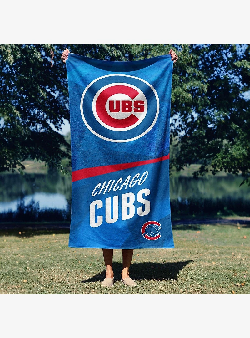MLB Chicago Cubs Stretch Microfiber Beach Towel