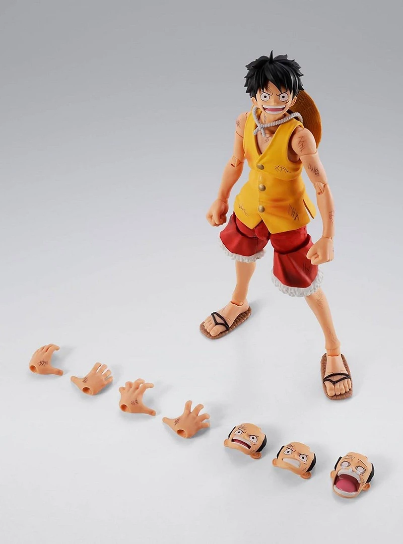 Bandai Namco One Piece S.H.Figuarts Monkey D. Luffy (Summit War of Marineford) Figure
