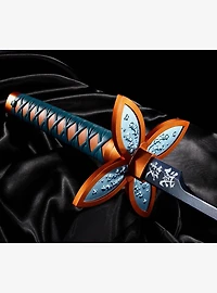 Demon Slayer: Kimetsu no Yaiba Nichirin Sword Shinobu Kocho Proplica 1:1 Scale Prop Replica
