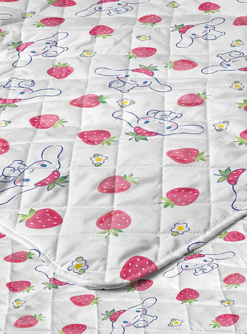 Cinnamoroll Strawberry Polka Dot Quilted Throw Blanket