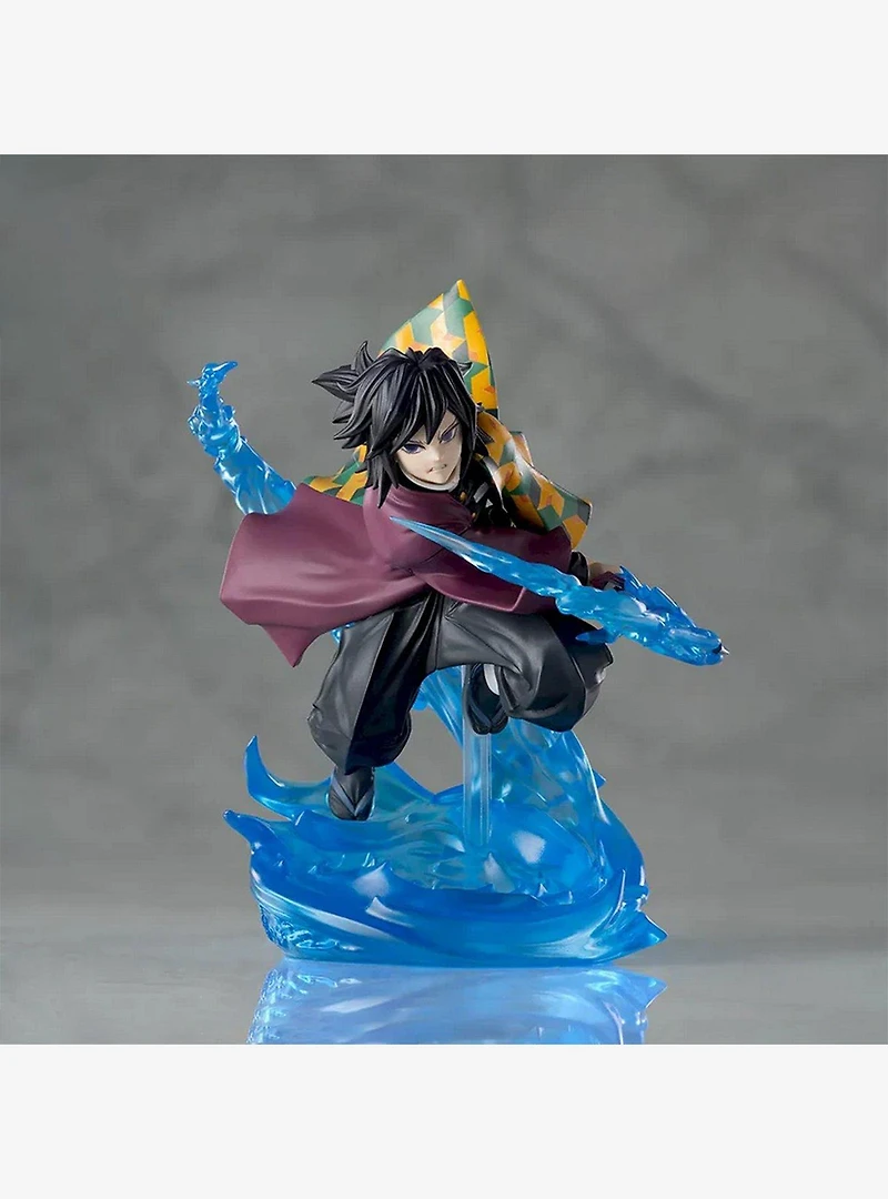 Sega Demon Slayer: Kimetsu no Yaiba XRoss Link Giyu Tomioka Figure
