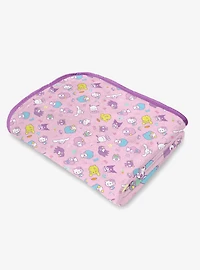 Hello Kitty Dreamy Drop 60x90" Cloud Throw Blanket