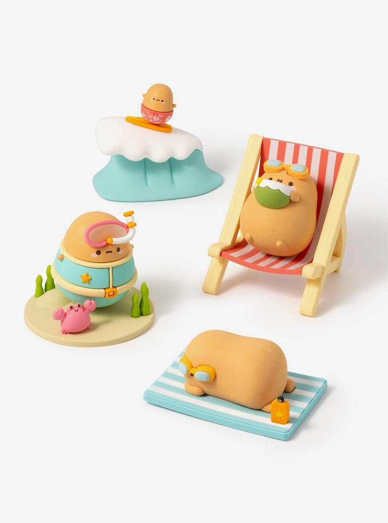 Smoko Tayto Beach Blind Box Figure