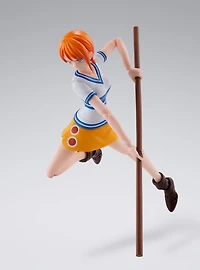 Bandai Namco One Piece S.H.Figuarts Nami (Romance Dawn) Figure