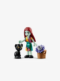 Lego Disney The Nightmare Before Christmas Sally's Flowerpot Build Set