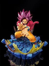 Bandai Namco Dragon Ball Daima FiguartsZERO Extra Battle Super Saiyan 4 Goku Figure