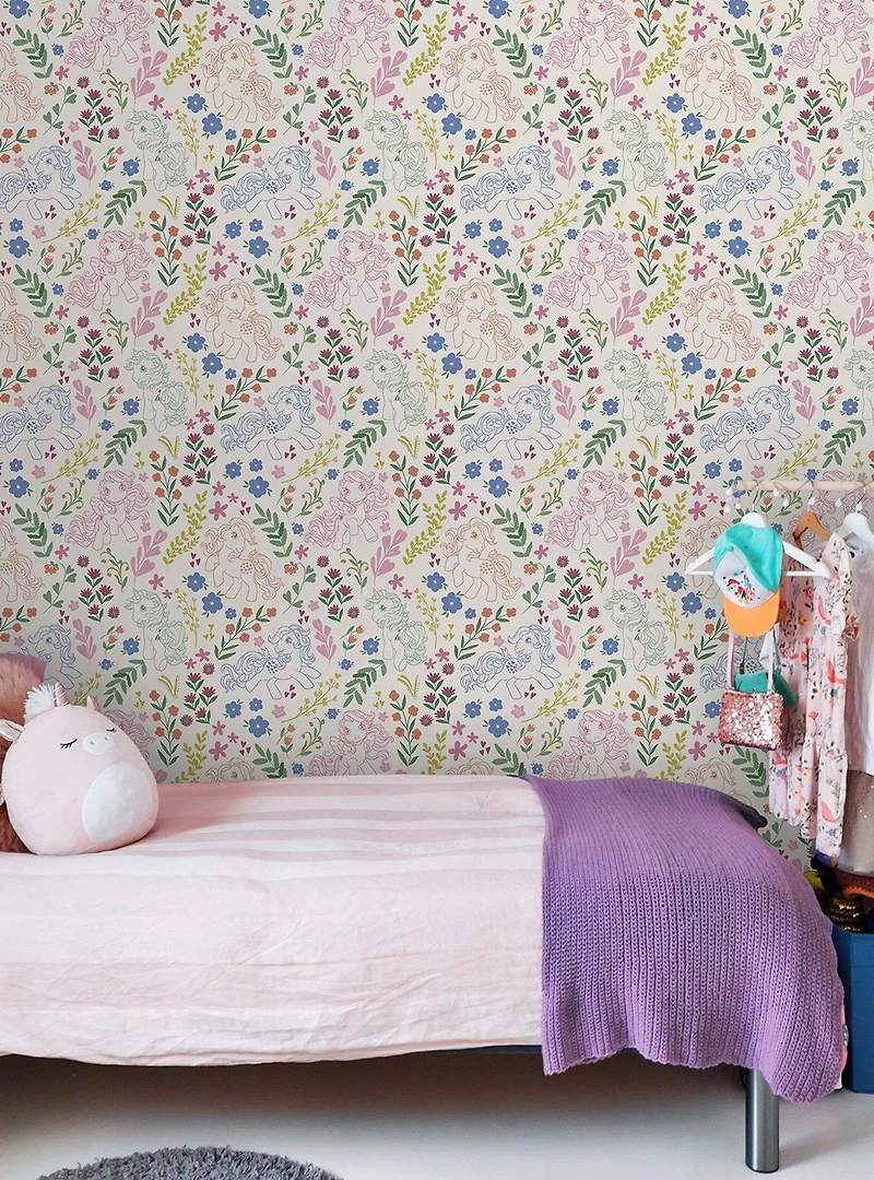 My Little Pony Retro Floral Cream Wallpaper