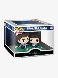 Funko Pop! Moment Twilight Edward & Bella Vinyl Figure